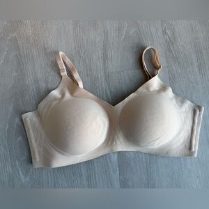 Honeylove Silhouette Bra
Blush / Large (Fits 38B/C best)